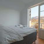 Modern House With Great View! Apartman