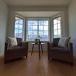 Modern House With Great View! Apartman