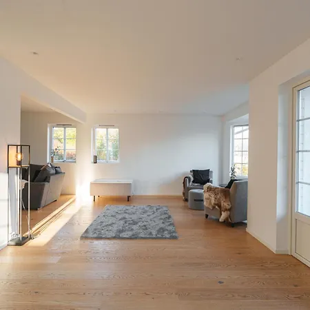 Modern House With Great View! Apartamento