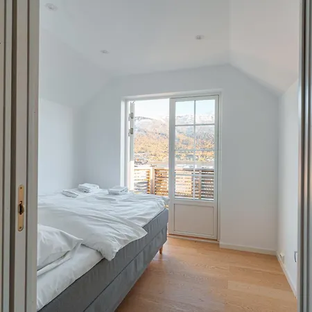 Modern House With Great View! Apartment Tromso