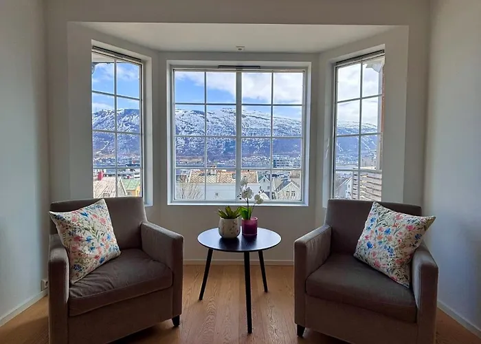 Modern House With Great View! アパート *